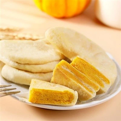 Gefrorener Kürbiskuchen